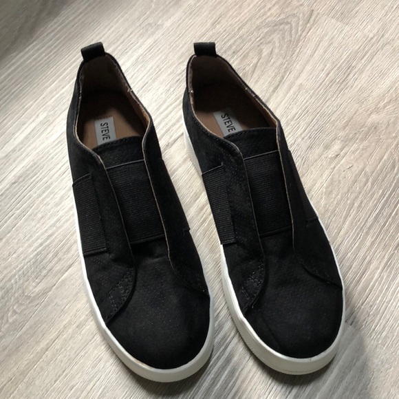 Steve Madden slip-on sneakers - Picture 2 of 9